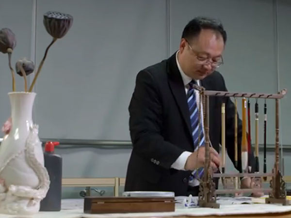 非典逃生”的她从鞋厂女工到建立“918博天堂建材帝国”-6